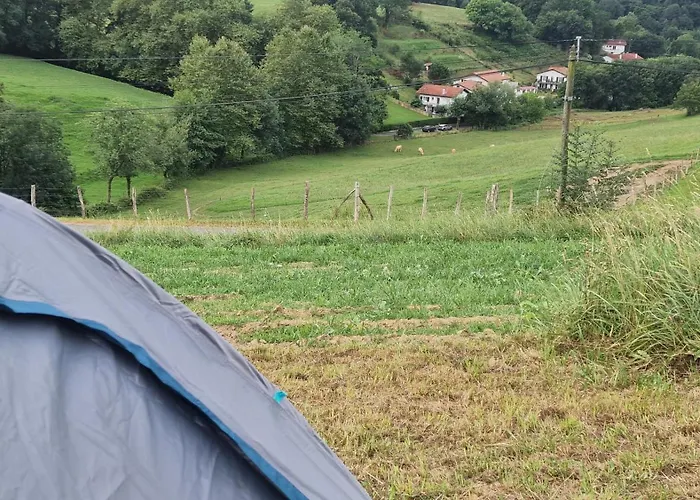 Camping Les Insolites De *